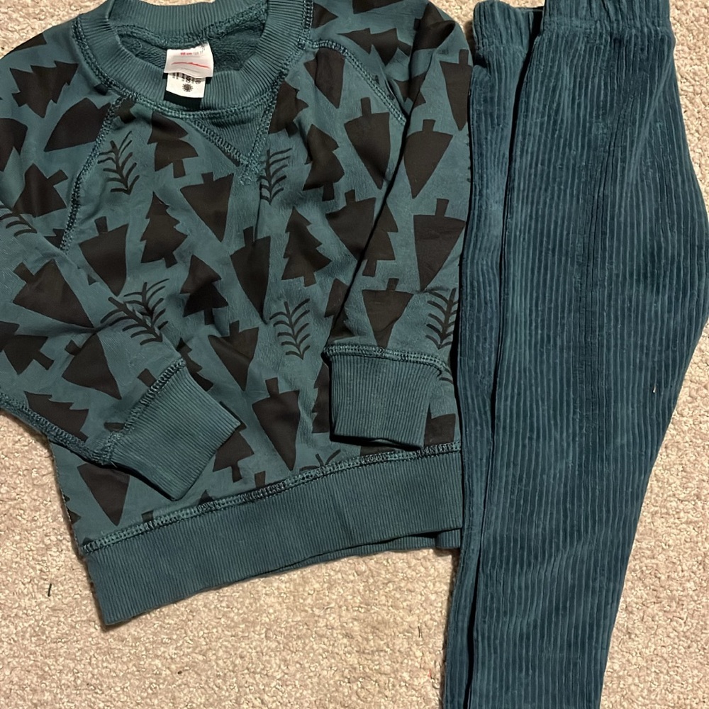 Hanna Andersson Teal and Black Kids Matching Set